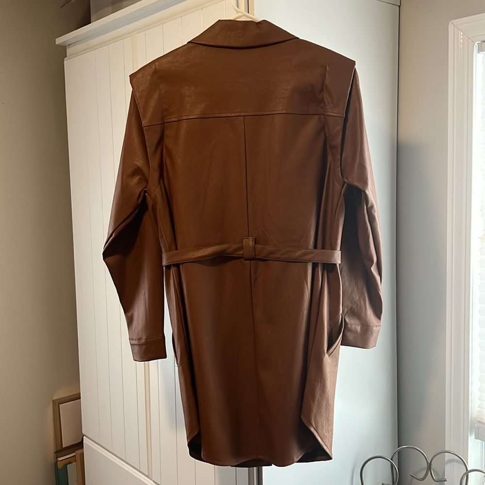 Brown leather jacket - Picture 2 of 2